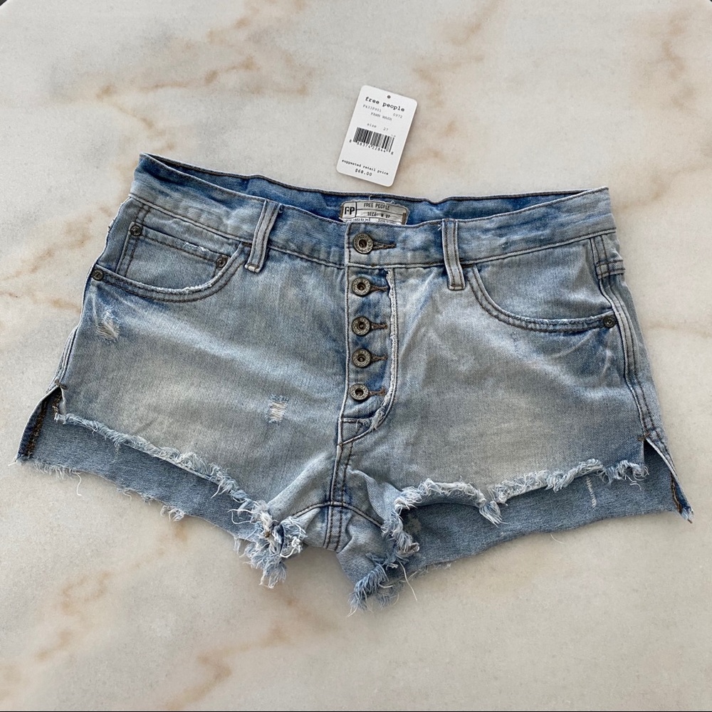 FREE PEOPLE RUNAWAY RUGGED RIPPED DENIM SHORTS 27 - Picture 1 of 8